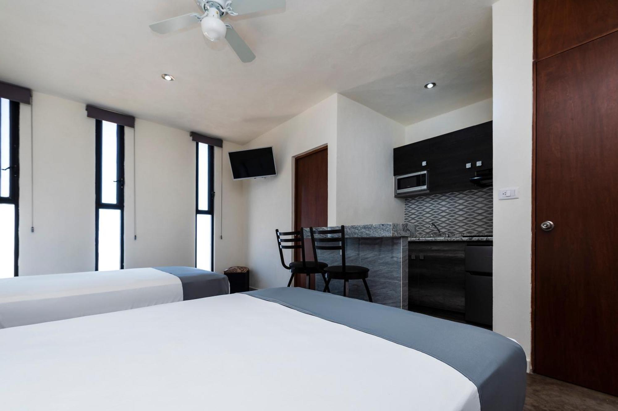 Capital O Hotel Joyma Suites, San Luis San Luis Potosi Ngoại thất bức ảnh