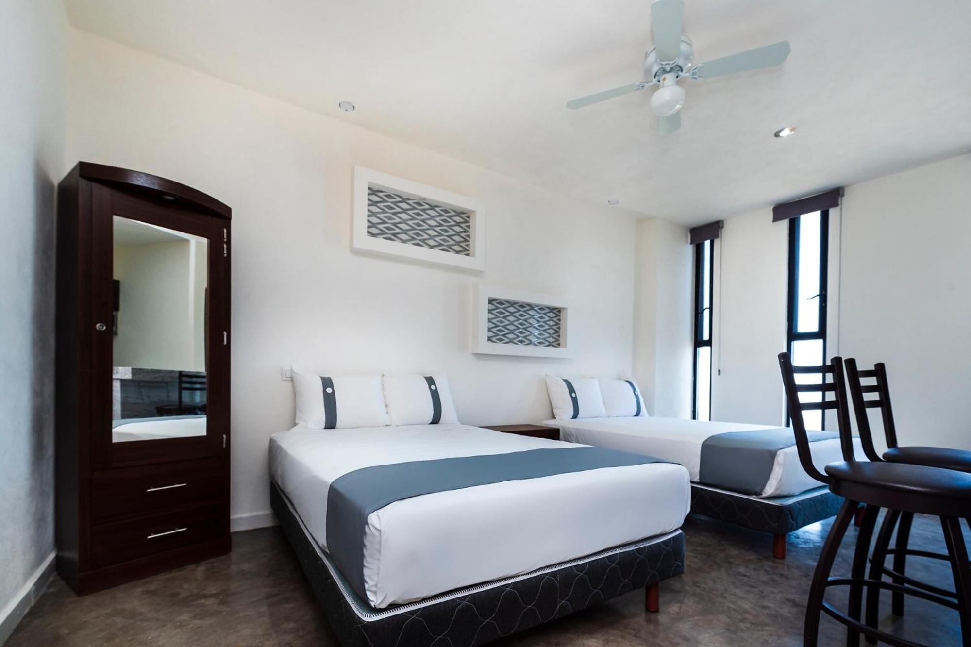 Capital O Hotel Joyma Suites, San Luis San Luis Potosi Ngoại thất bức ảnh