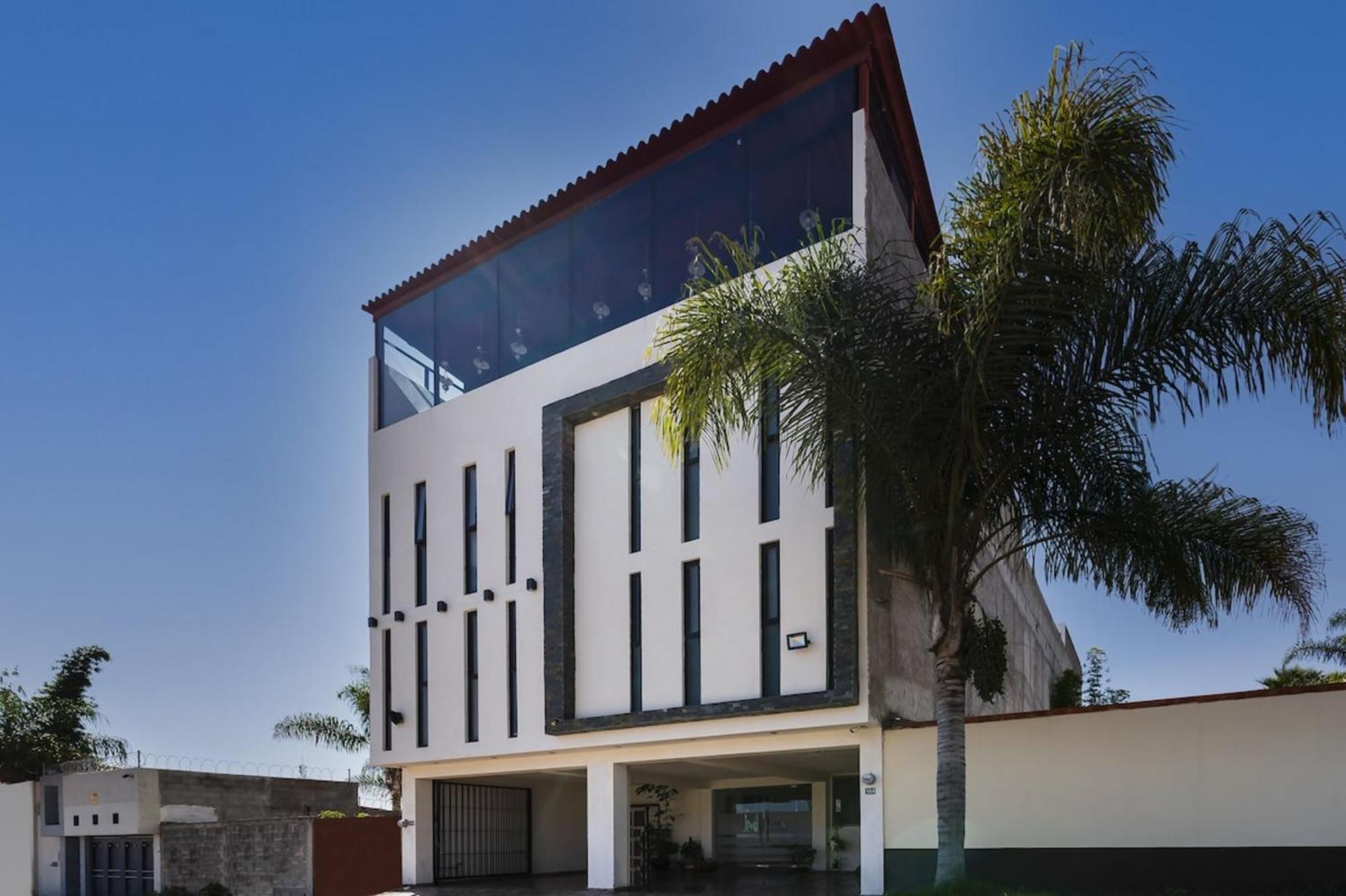 Capital O Hotel Joyma Suites, San Luis San Luis Potosi Ngoại thất bức ảnh